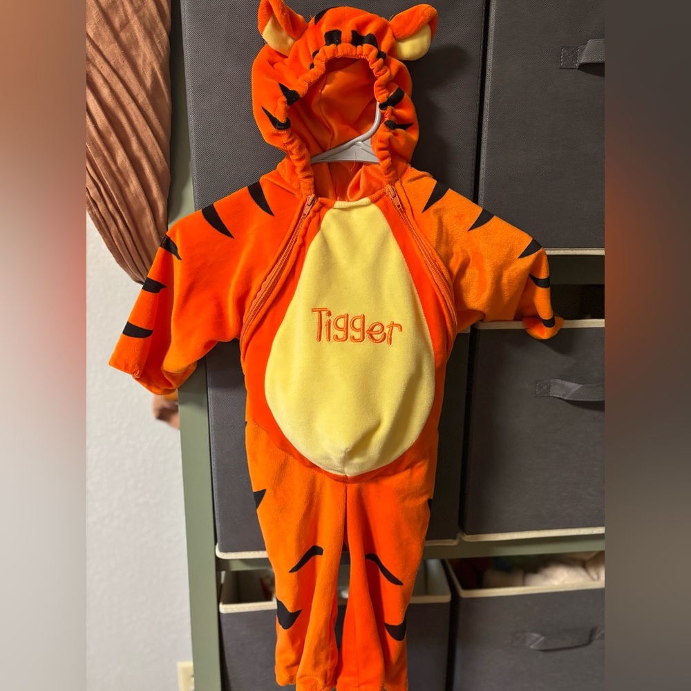 Disney Tigger Halloween costume